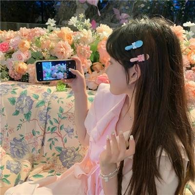 海滩春色